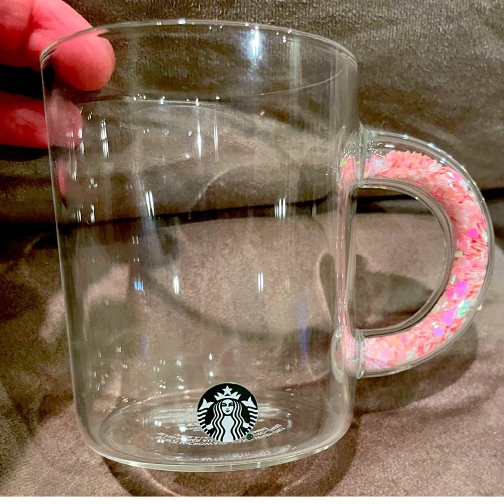 Starbucks pink heart 💗mug brand new